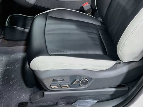 New 2026 Kia EV9 GT-Line AWD/4WD image 20