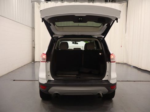 Used 2014 Ford Escape SE w/ Equipment Group 201A image 18