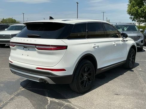 Used 2025 Lincoln Corsair FWD image 3
