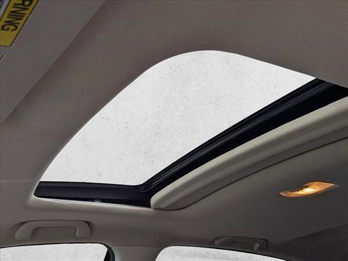 Used 2015 Honda CR-V EX-L image 9