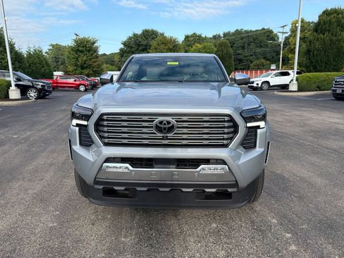 Used 2026 Toyota Tacoma Limited AWD/4WD image 8