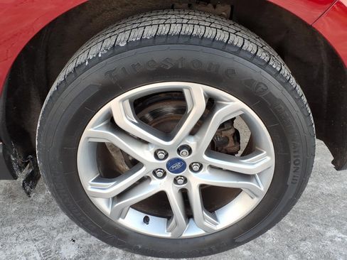 Used 2016 Ford Edge Titanium w/ Technology Package image 8