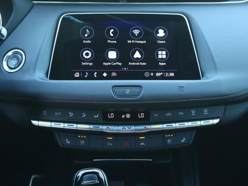 Used 2021 Cadillac XT4 Sport image 16