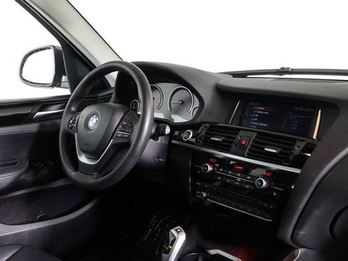 Used 2017 BMW X3 xDrive28i image 25