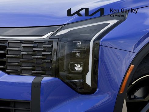 New 2026 Kia Sportage EX FWD image 10