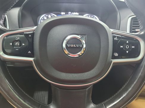 Used 2018 Volvo XC90 T5 Momentum w/ Momentum Plus Package AWD/4WD image 28