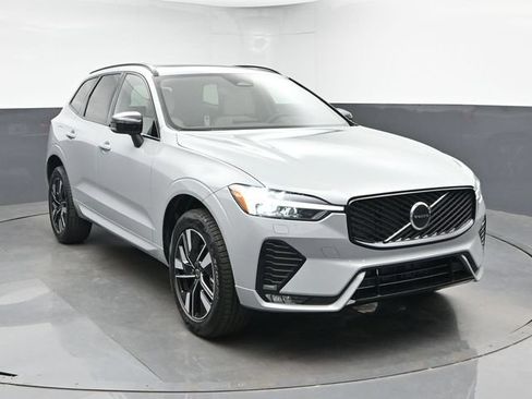 New 2026 Volvo XC60 B5 Core w/ Climate Package AWD/4WD image 2