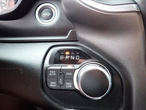 Used 2021 RAM 1500 Big Horn AWD/4WD image 14