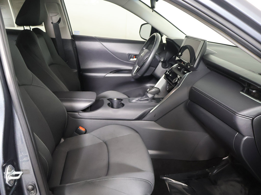 Used 2023 Toyota Venza LE AWD/4WD image 22
