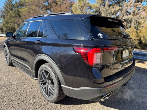 Used 2026 Ford Explorer ST w/ Sun And Sound Package image 9