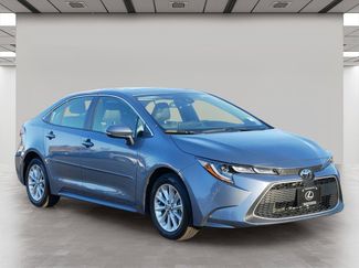 Used 2022 Toyota Corolla XLE video 1