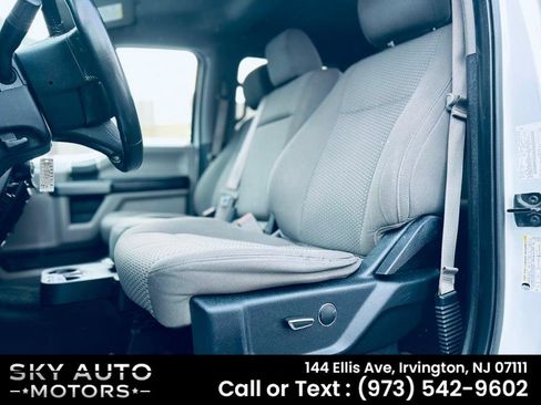 Used 2017 Ford F150 XLT w/ Equipment Group 301A Mid image 19