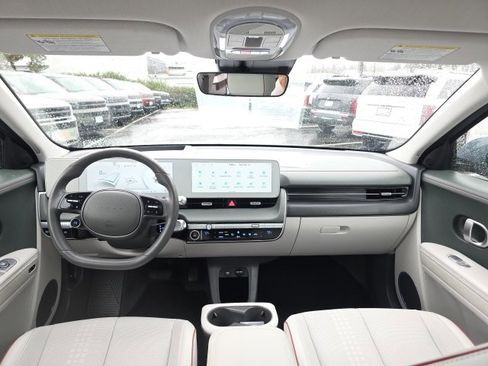 Used 2023 Hyundai Ioniq 5 Limited image 30