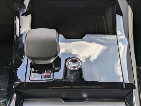 New 2026 Land Rover Range Rover Sport SE image 20