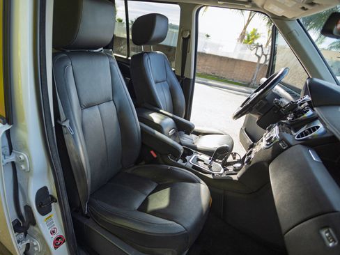 Used 2012 Land Rover LR4 HSE LUX image 26