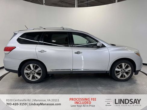 Used 2015 Nissan Pathfinder Platinum w/ Cargo Package AWD/4WD image 8
