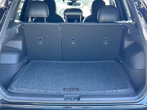 New 2026 Volkswagen Tiguan SE R-Line FWD image 23