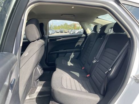 Certified 2020 Ford Fusion SE AWD/4WD image 23