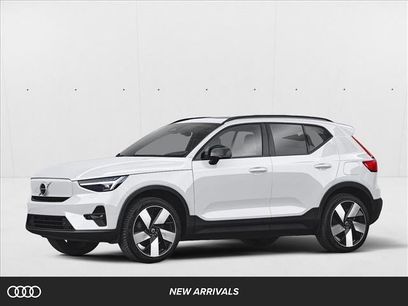 Used 2024 Volvo XC40 B5 Plus w/ Protection Package Premier