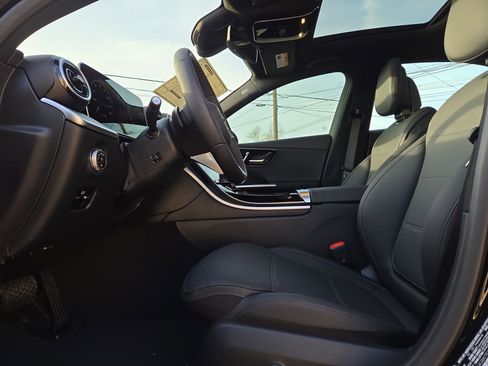 New 2026 Mercedes-Benz C 300 Sedan image 16