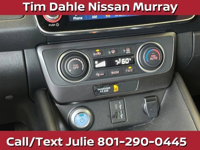 Used 2024 Nissan Leaf S FWD image 29