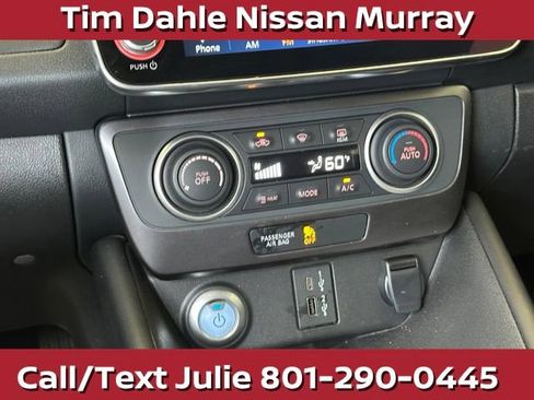 Used 2024 Nissan Leaf S FWD image 29
