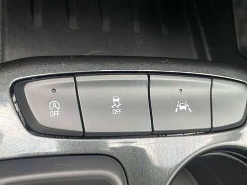 Used 2024 Chevrolet TrailBlazer LT FWD image 21