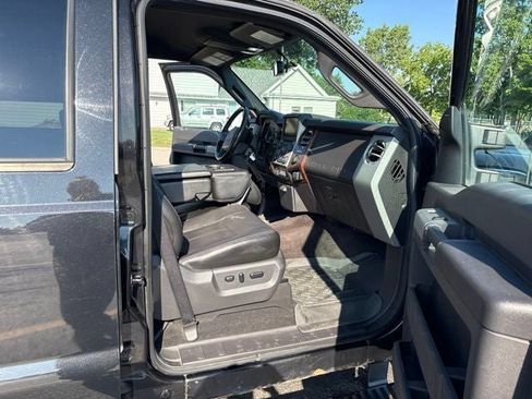 Used 2014 Ford F250 Lariat w/ Chrome Package AWD/4WD image 6