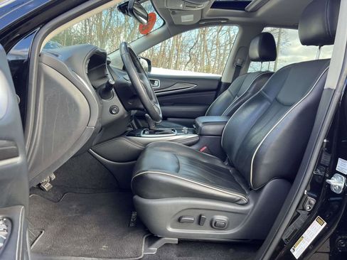 Used 2018 INFINITI QX60 AWD w/ Premium Plus Package image 8