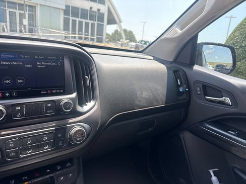 Used 2021 GMC Canyon AT4 w/ Driver Alert Package AWD/4WD image 22