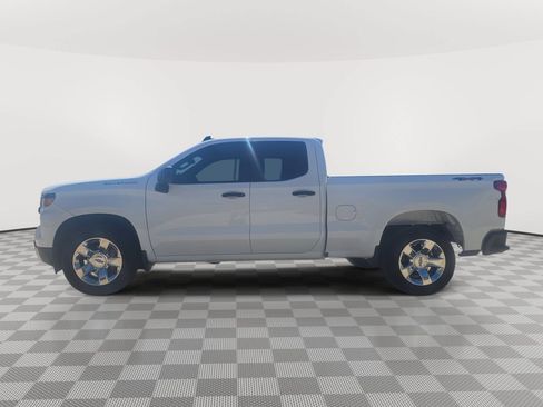 Used 2024 Chevrolet Silverado 1500 W/T w/ WT Fleet Convenience Package AWD/4WD image 4