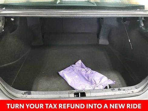 Used 2025 Toyota Camry LE image 16