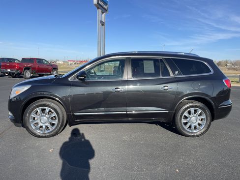 Used 2015 Buick Enclave Leather image 2