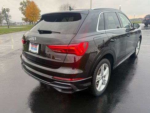 Used 2021 Audi Q3 2.0T Premium w/ Convenience Package image 5