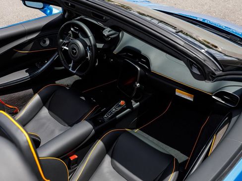New 2026 McLaren Artura Spider RWD image 39