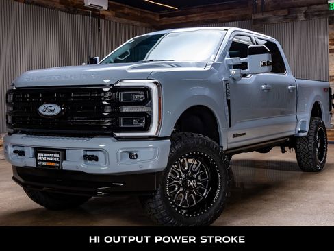 Used 2026 Ford F250 Platinum image 5