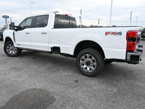 New 2026 Ford F350 King Ranch w/ Chrome Package image 7