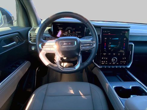 Used 2026 GMC Acadia Elevation w/ Black Edition FWD image 6