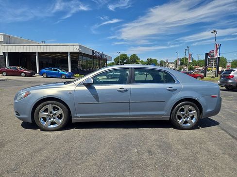 Used 2008 Chevrolet Malibu LT w/ Power Convenience Package FWD image 8