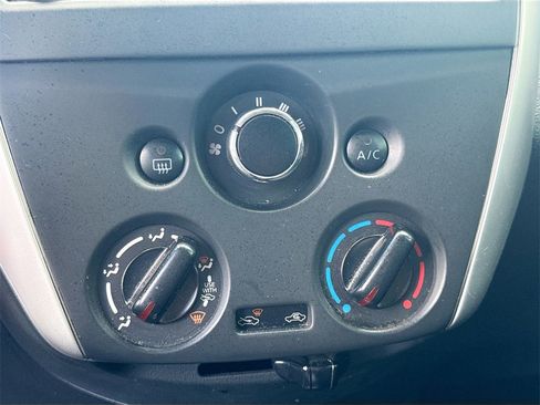 Used 2019 Nissan Versa SV image 16