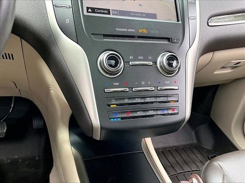 Used 2018 Lincoln MKC Reserve AWD/4WD image 26