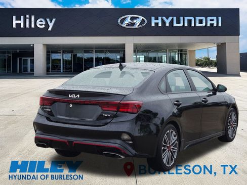 Used 2024 Kia Forte GT w/ GT2 Package FWD image 4