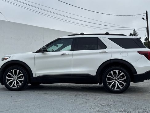 Used 2020 Ford Explorer ST image 7