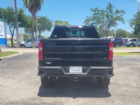 Used 2020 Chevrolet Silverado 1500 LT Trail Boss AWD/4WD image 6