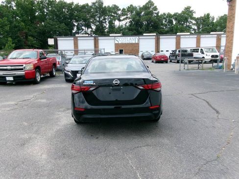 Used 2025 Nissan Sentra S FWD image 7