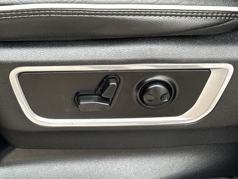 Used 2025 RAM 1500 Laramie w/ Sport Appearance Package image 30