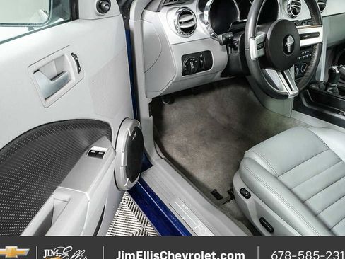 Used 2007 Ford Mustang GT Premium image 8