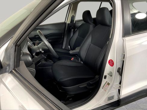 Used 2023 Nissan Kicks S FWD image 21