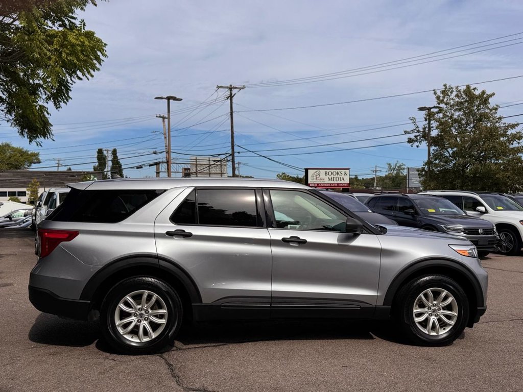 Used 2021 Ford Explorer 4WD w/ Class III Trailer Tow Package image 7