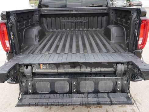 Used 2024 GMC Sierra 1500 Denali Ultimate AWD/4WD image 29